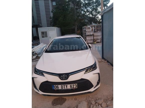 Sahibinden Toyota Corolla 1.5 Dream 2022 Model