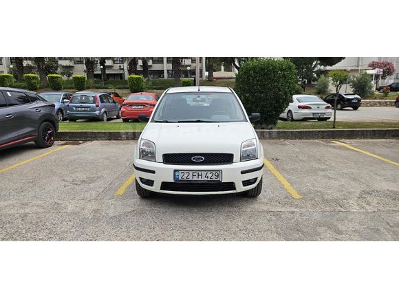 İlk Sahibinden 156.000 km. Ford Fusion 1.4 TDCi Comfort 2005 Model