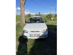 Sahibinden Hyundai Accent 1.3LX 1999 Model  237.882 km Beyaz