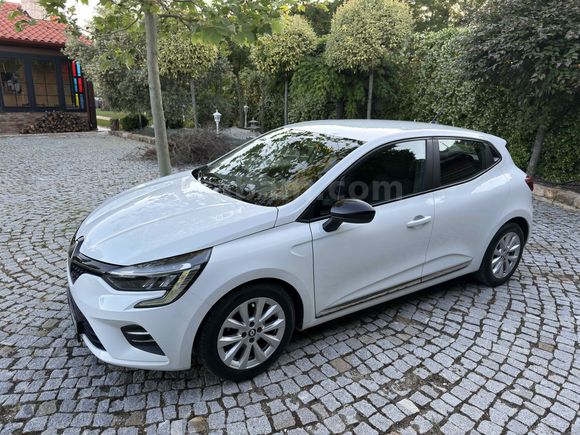Sahibinden Renault Clio 1.0 TCe Touch 2023 Model 