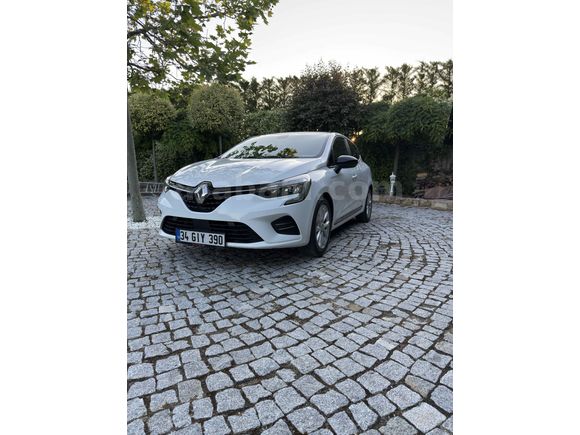 Sahibinden Renault Clio 1.0 TCe Touch 2023 Model 