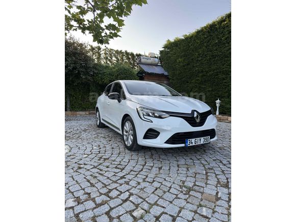 Sahibinden Renault Clio 1.0 TCe Touch 2023 Model 