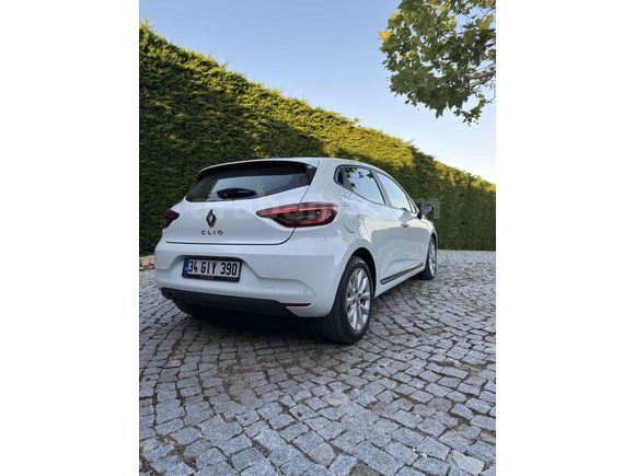 Sahibinden Renault Clio 1.0 TCe Touch 2023 Model 