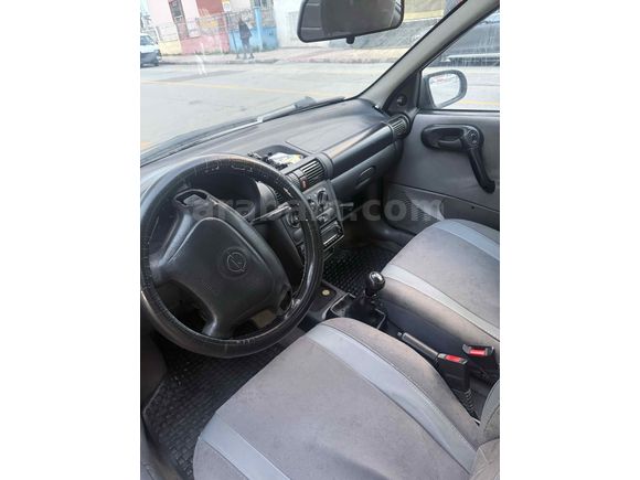Acil opel corsa klımalı