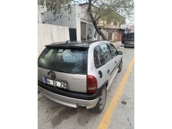 Acil opel corsa klımalı