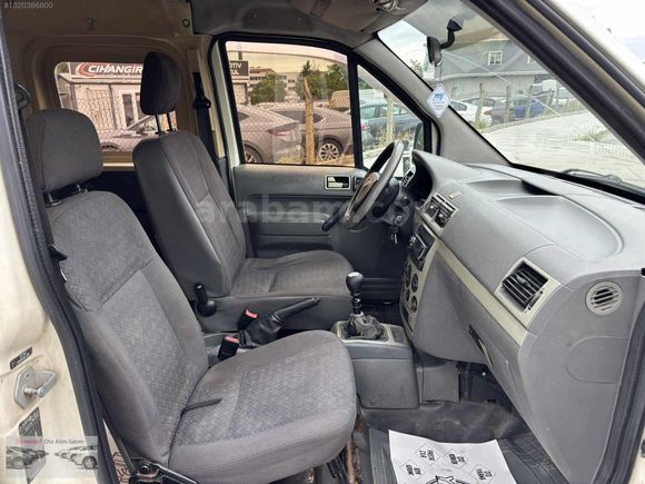 ÖZMENLER'DEN 2004 FORD CONNECT 90LIK TEK SÜRGÜ