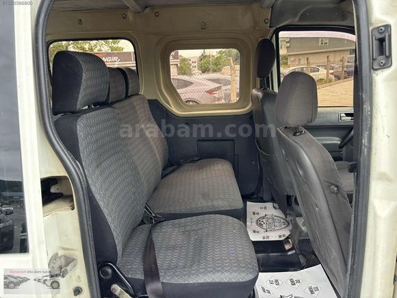 ÖZMENLER'DEN 2004 FORD CONNECT 90LIK TEK SÜRGÜ