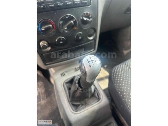 ALDATMAZ'DAN 2006 FORD CONNECT 1.8 TDCİ CAMLIVAN 4+1 90HP