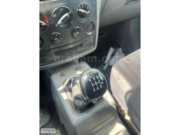 ALDATMAZ'DAN 2006 FORD CONNECT 1.8 TDCİ CAMLIVAN 4+1 90HP