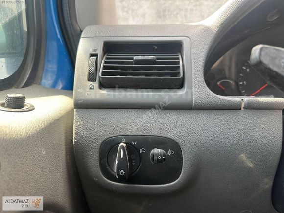 ALDATMAZ'DAN 2006 FORD CONNECT 1.8 TDCİ CAMLIVAN 4+1 90HP