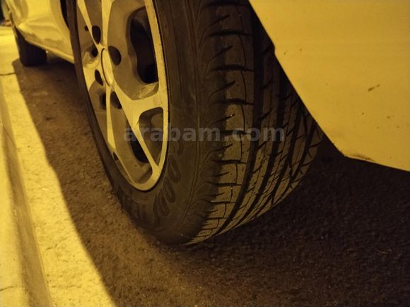 Sahibinden Ford Mondeo 2.0 GLX 1997 Model