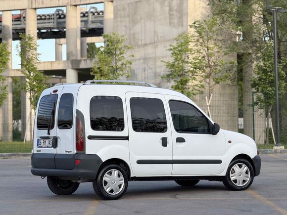Sahibinden Renault Kangoo 1.9 D RN 2000 Model 