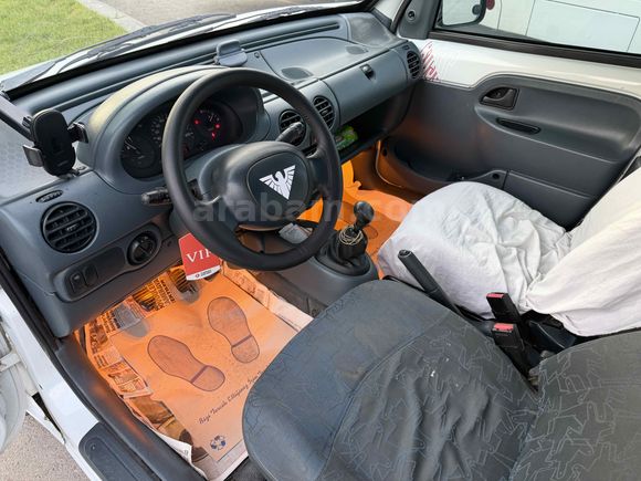 Sahibinden Renault Kangoo 1.9 D RN 2000 Model 
