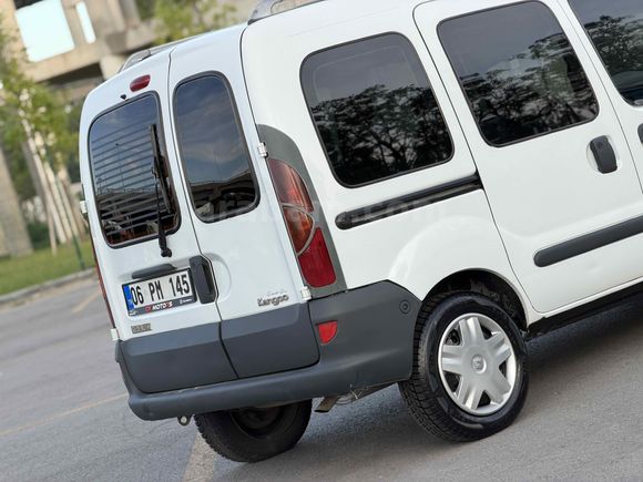 Sahibinden Renault Kangoo 1.9 D RN 2000 Model 