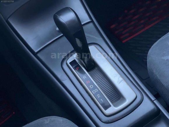 BARAJ AUTO'DAN HONDA CİVİC 1.6i VTEC LS