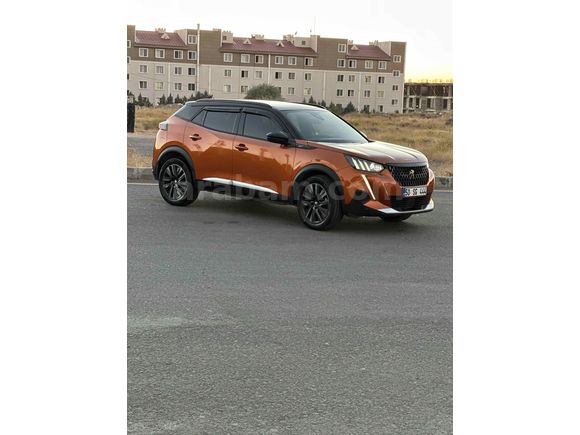 Sahibinden Peugeot 2008 1.2 PureTech GT 2023 Model 