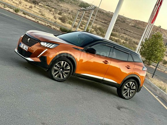 Sahibinden Peugeot 2008 1.2 PureTech GT 2023 Model 