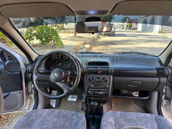 DÜŞÜK KM OPEL CORSA