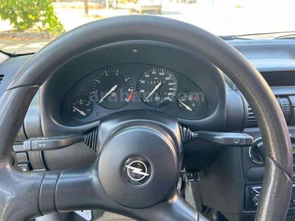 DÜŞÜK KM OPEL CORSA