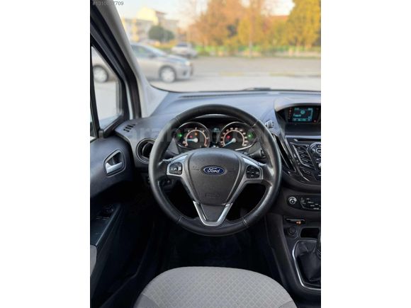 2017 COURİER 1,6TDCİ TİTANYUM OTOMOBİL RUHSATLI