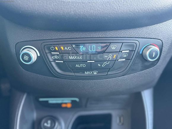 'AHMETOĞLU MOTORS' FORD COURİER TİTANİUM 2016 209.*** KM