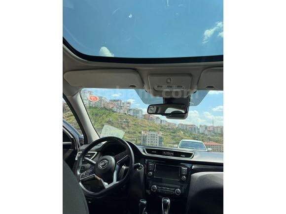Sahibinden Nissan Qashqai 1.3 DIG-T Sky Pack 2020 Model  39.000 km Beyaz