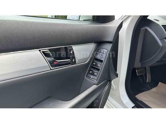 Sahibinden Mercedes - Benz C 180 Kompressor BlueEfficiency AMG 2010 Model 
