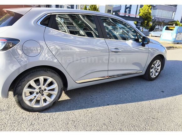 2024 RENAULT CLIO HATASIZ-BOYASIZ-DEĞİŞENSİZ GSR2