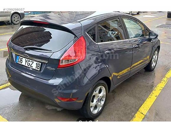 Sahibinden Ford Fiesta 1.4 Titanium 2011 Model 