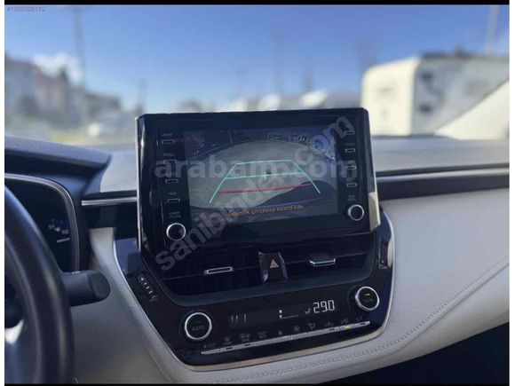  Toyota Corolla 1.5 Dream 2022 Model