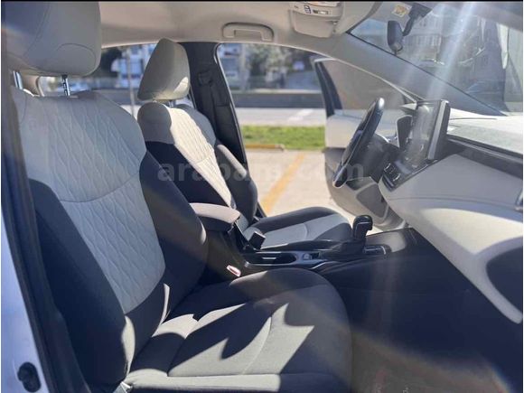  Toyota Corolla 1.5 Dream 2022 Model