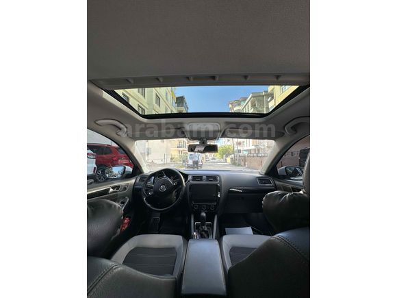Sahibinden Volkswagen Jetta 1.6 TDi Comfortline 2015 Model  169500 km Beyaz