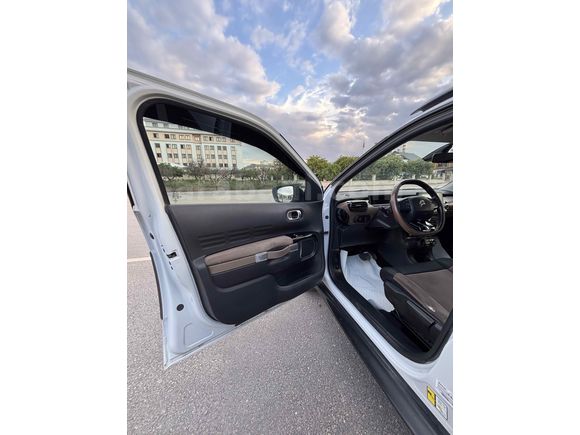 Sahibinden Citroen C4 Cactus 1.6 e-HDi Shine 2015 Model 