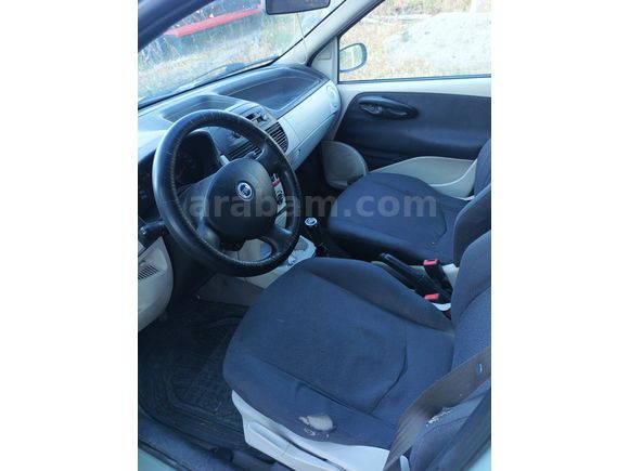 Sahibinden Fiat Punto 1.3 Multijet Dynamic 2004 Model