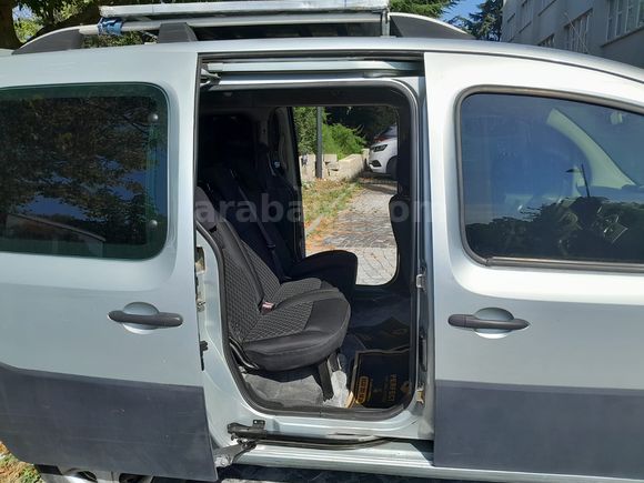 Sahibinden Renault Kangoo Multix 1.5 dCi Pampa 2012 Model 