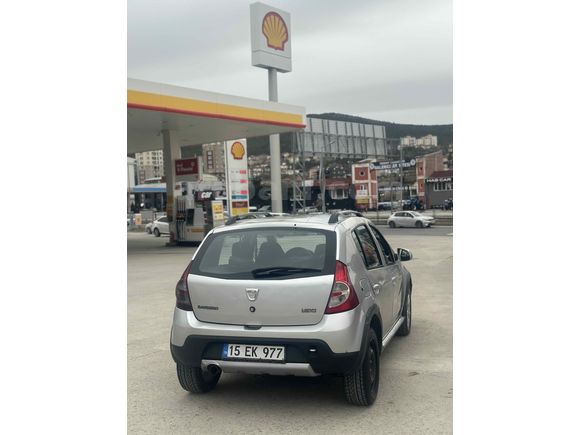 Sahibinden Dacia Sandero 1.5 dCi Stepway 2011 Model  218.000 km Gri