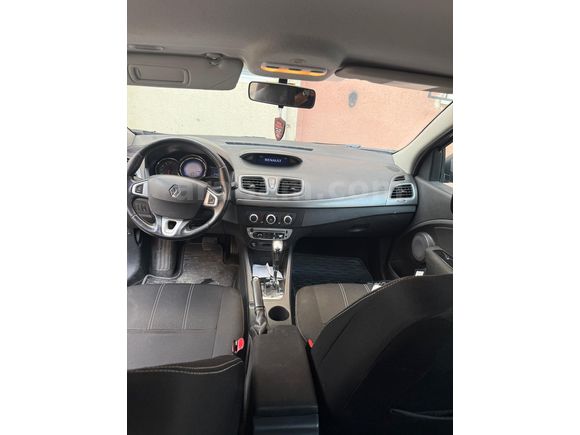 Sahibinden Renault Megane 1.6 Touch 2013 Model