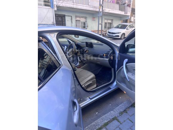 Sahibinden Renault Megane 1.5 dCi Privilege 2011 Model İstanbul