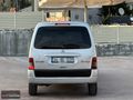 2006 - 178.000KM'DE - KLİMALI - ÇİFT SÜRGÜ BERLİNGO - K.KARTI