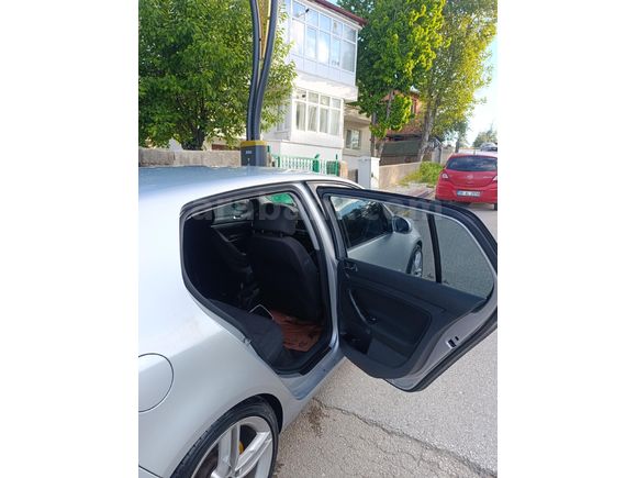 Sahibinden Volkswagen Golf 1.6 Primeline 2004 Model  256.000 km Gri
