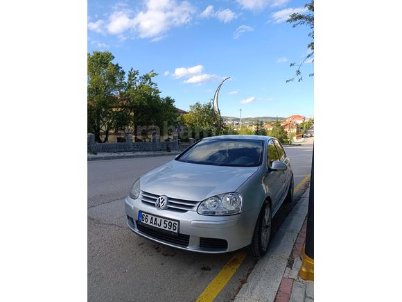 Sahibinden Volkswagen Golf 1.6 Primeline 2004 Model  256.000 km Gri
