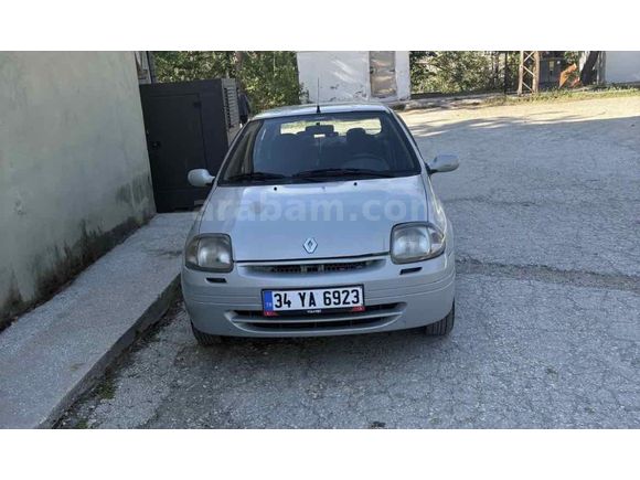 Sahibinden Renault Clio 1.4 RNA 2001 Model  259.000  km Gri