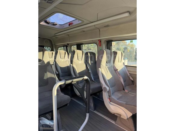 DEMİR'DEN 2021 MODEL CRAFTER ALMAN OKUL TAŞITI
