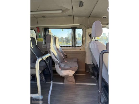 DEMİR'DEN 2021 MODEL CRAFTER ALMAN OKUL TAŞITI