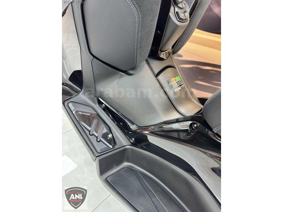 2026 MODEL YAMAHA X-MAX 250 TECH MAX GRİ