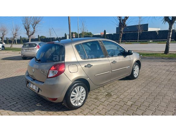 Memurdan Sahibinden Renault Clio 1.2 Expression 2010 Model  170.000