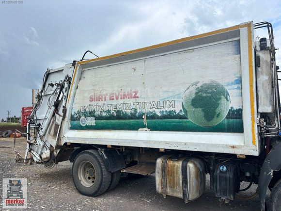 FORD CARGO 1826'DAN İNME ÇÖP KONTEYNER ÜST YAPISI