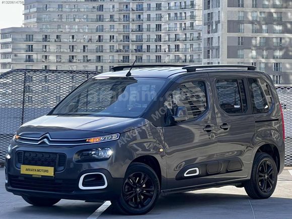 AKKAYA MOTORS'DAN CİTROEN BERLİNGO HATASIZ BOYASIZ TRAMERSİZ