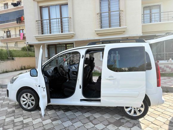 Sahibinden Peugeot Partner 1.6 HDI Zenith 2017 Model 