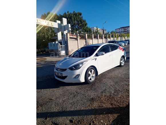 Sahibinden Hyundai Elantra 1.6 D-CVVT Mode Plus 2012 Model
